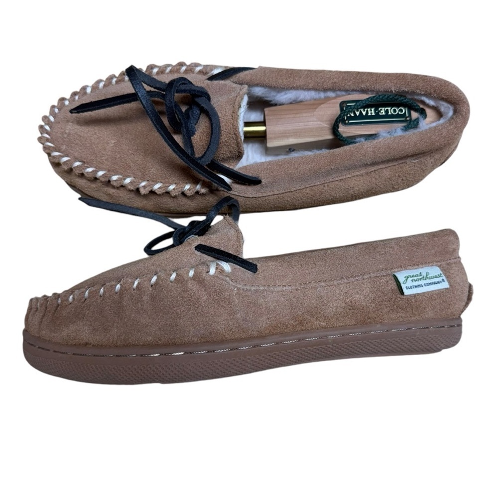 Great Northwest Slippers Womens 6 Leather Suede Shearling Moccasin Chestnut NWOT